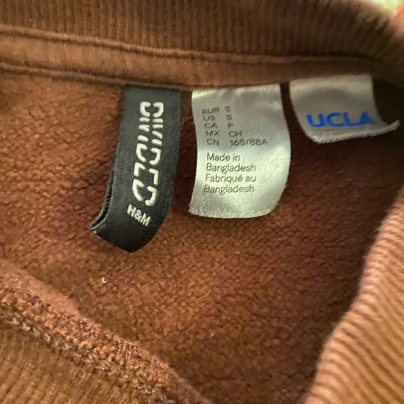 Small UCLA crewneck. •Lightly Worn - Picture 5 of 5